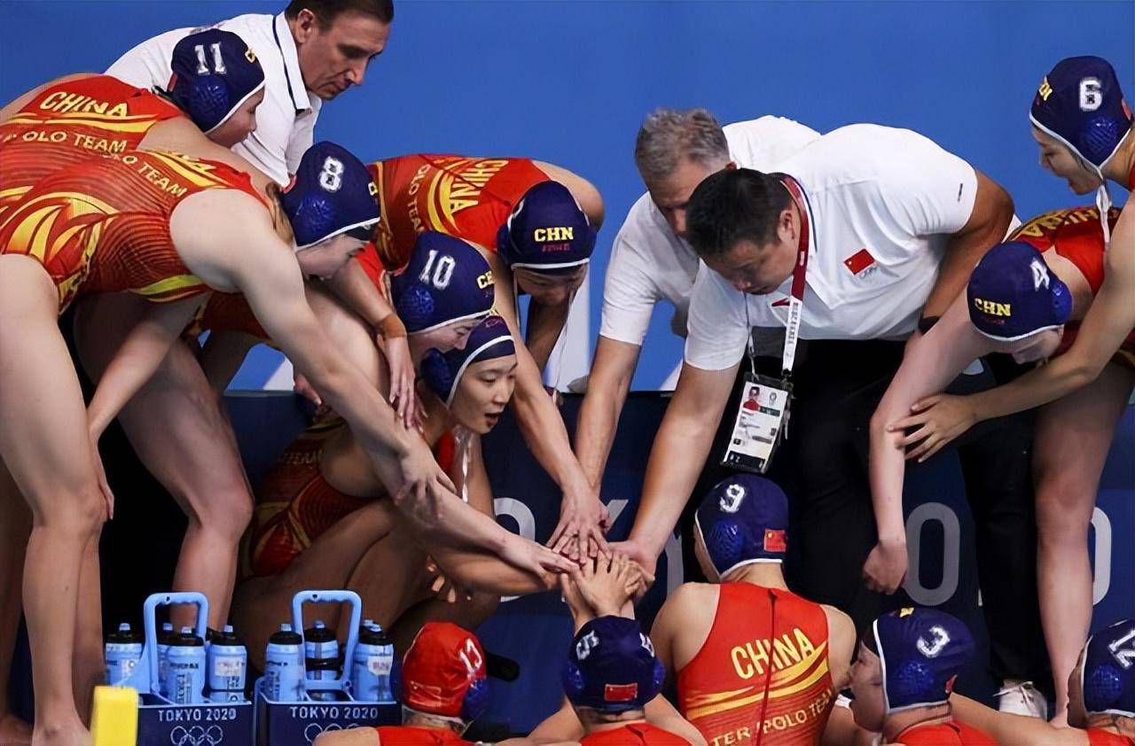 要补强的位置包括右后卫、左后卫、中后卫、边锋和前锋。
